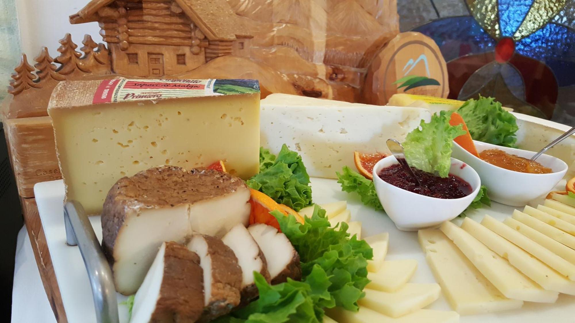 Hotel Vienna San Martino Di Castrozza Ngoại thất bức ảnh