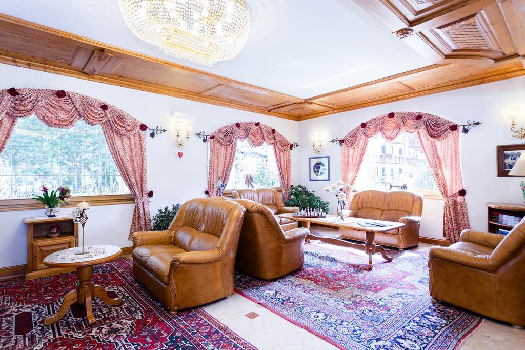 Hotel Vienna San Martino Di Castrozza Ngoại thất bức ảnh