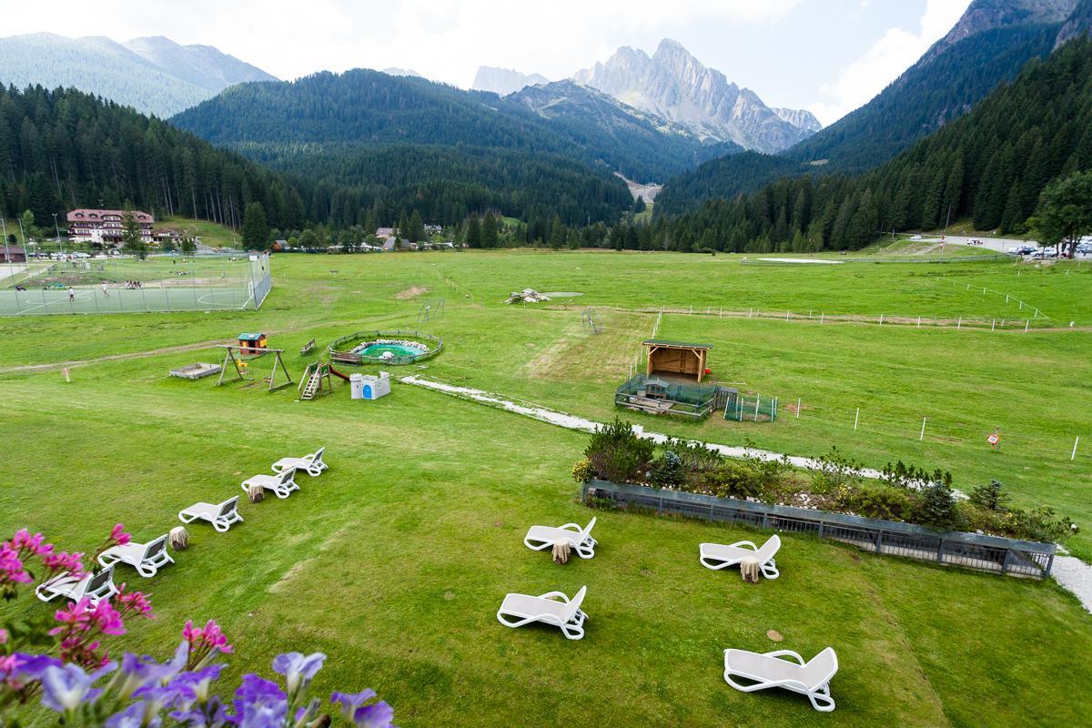 Hotel Vienna San Martino Di Castrozza Ngoại thất bức ảnh